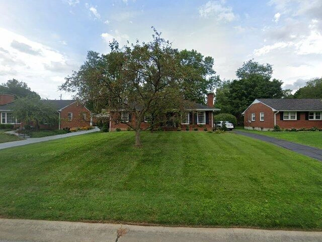 House image located at Louisville, KY 40220