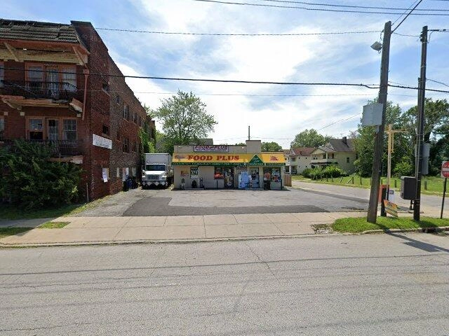 House image located at Cleveland, OH 44112