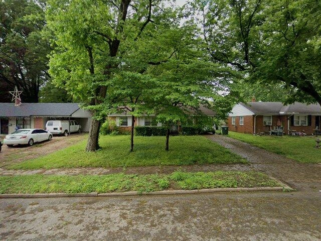 House image located at Memphis, TN 38111