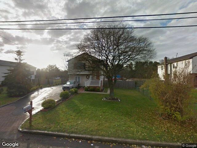 House image located at Bay Shore, NY 11706