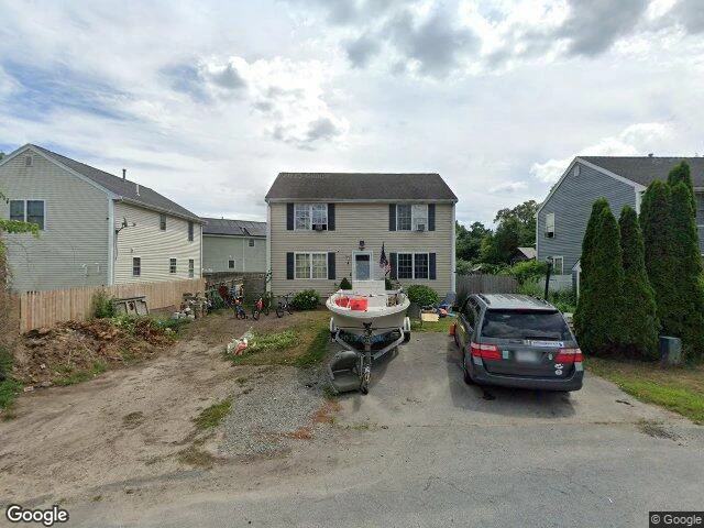 House image located at Wareham, MA 02571