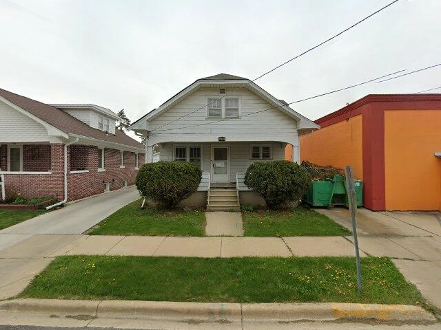 House image located at Aurora, IL 60505