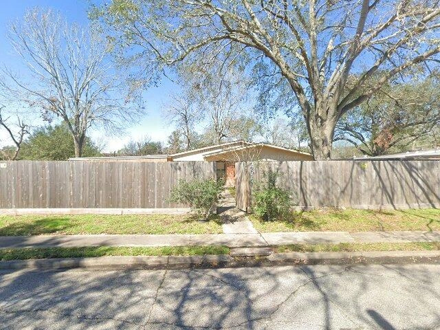 House image located at Houston, TX 77035