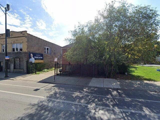 House image located at Chicago, IL 60617