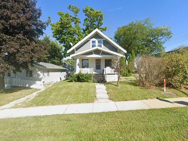 House image located at Cedar Rapids, IA 52404