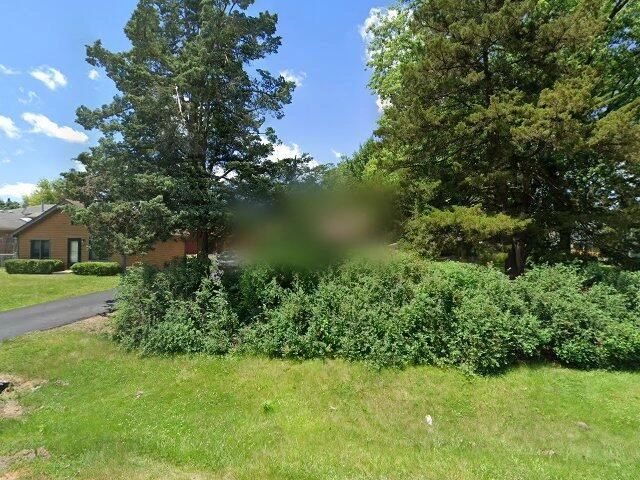 House image located at Warrenville, IL 60555