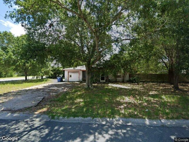 House image located at Saint Petersburg, FL 33702