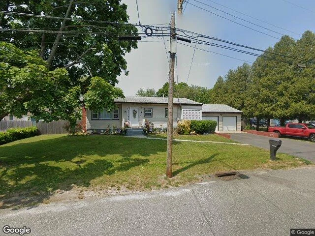 House image located at Bay Shore, NY 11706