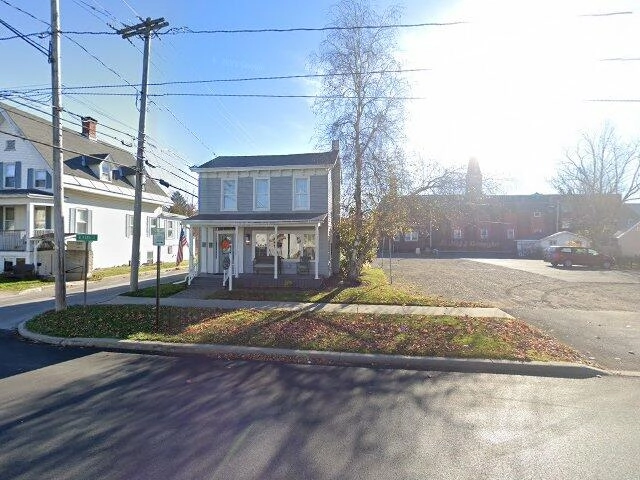 House image located at North Judson, IN 46366