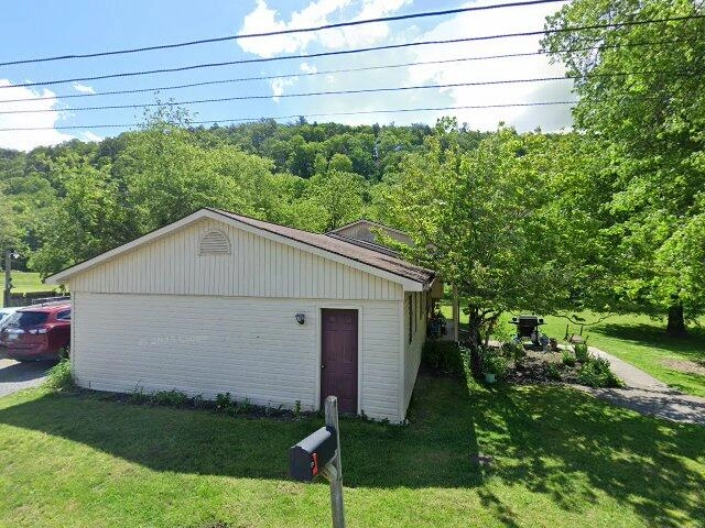 House image located at Freeport, FL 32439