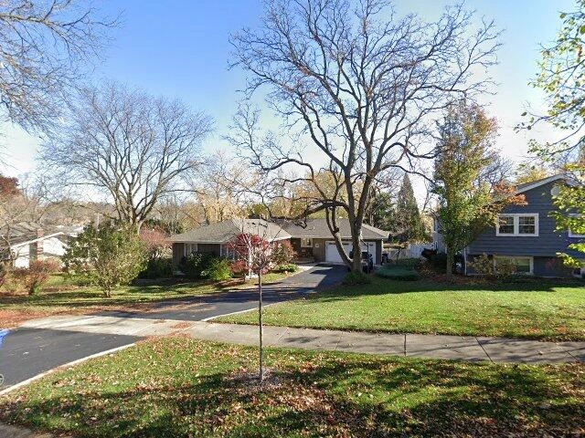 House image located at Glen Ellyn, IL 60137