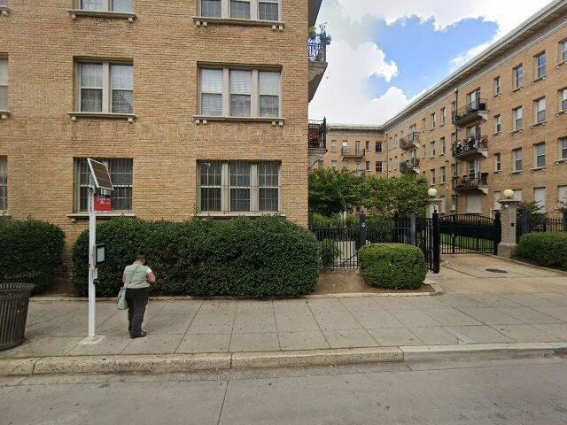 House image located at Washington, DC 20009