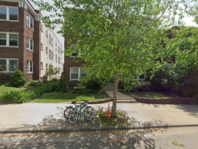 House image located at Minneapolis, MN 55403