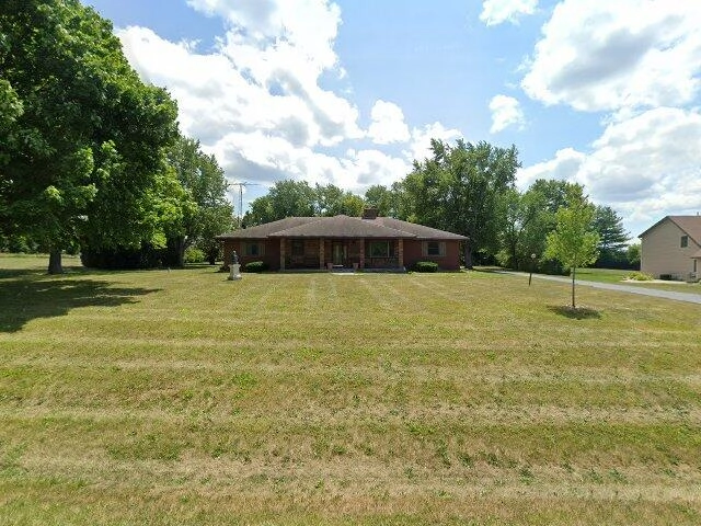 House image located at Harvard, IL 60033