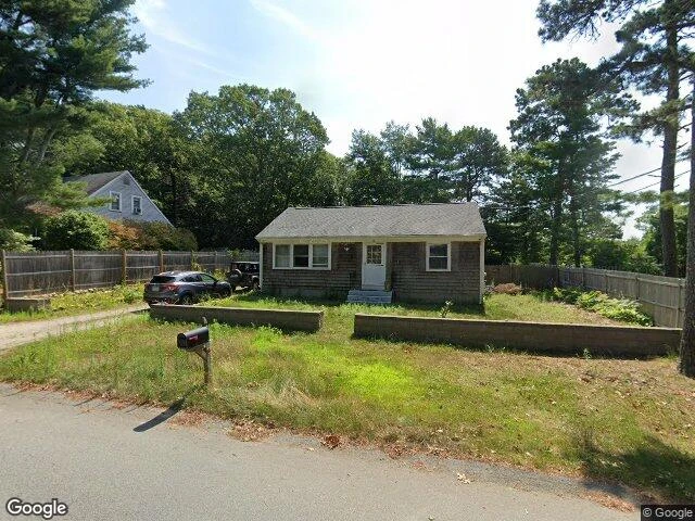 House image located at Wareham, MA 02571