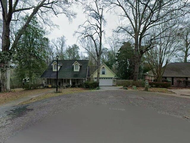 House image located at Gulfport, MS 39503