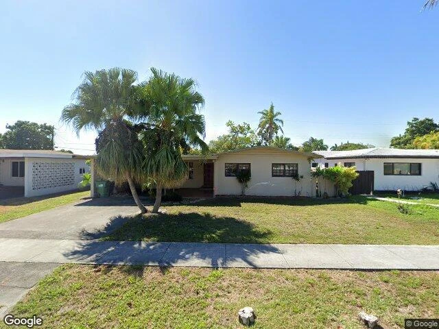 House image located at Miami, FL 33161