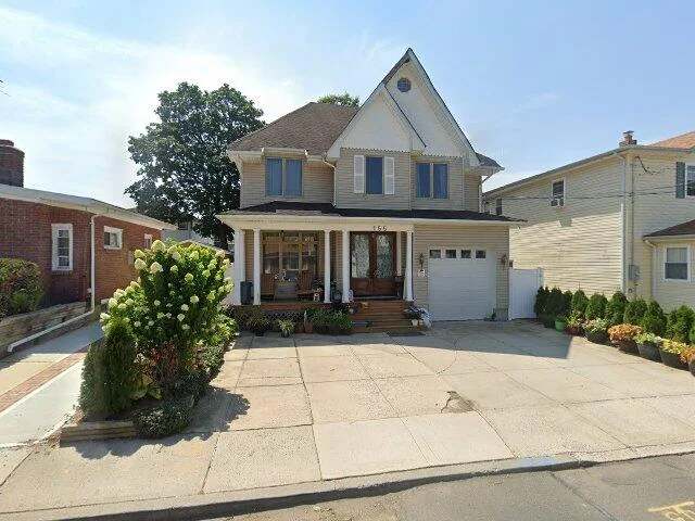 House image located at Floral Park, NY 11001