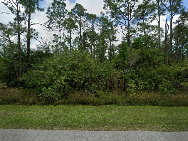 House image located at Naples, FL 34120