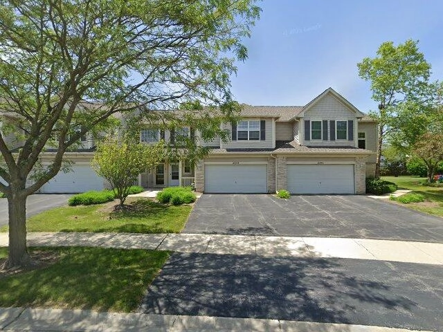 House image located at Aurora, IL 60503