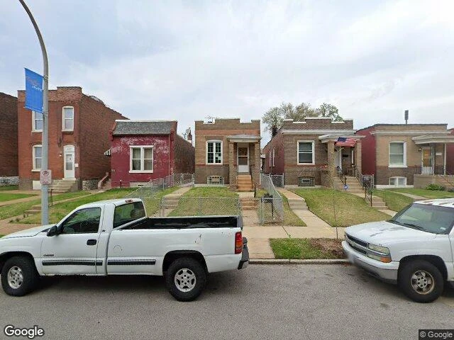 House image located at Saint Louis, MO 63111