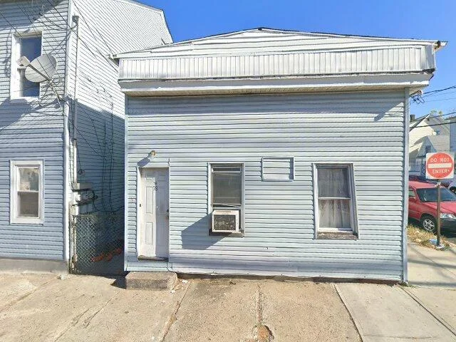 House image located at Paterson, NJ 07522