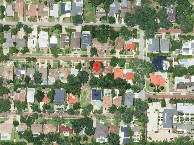 House image located at Tampa, FL 33611