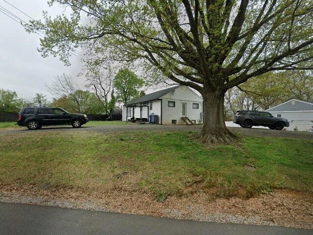 House image located at Alexandria, VA 22303