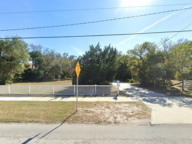 House image located at Peoria, IL 61603