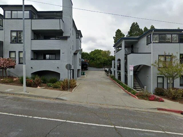 House image located at Hayward, CA 94544