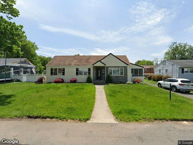 House image located at Cranford, NJ 07016