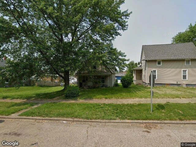 House image located at East Moline, IL 61244