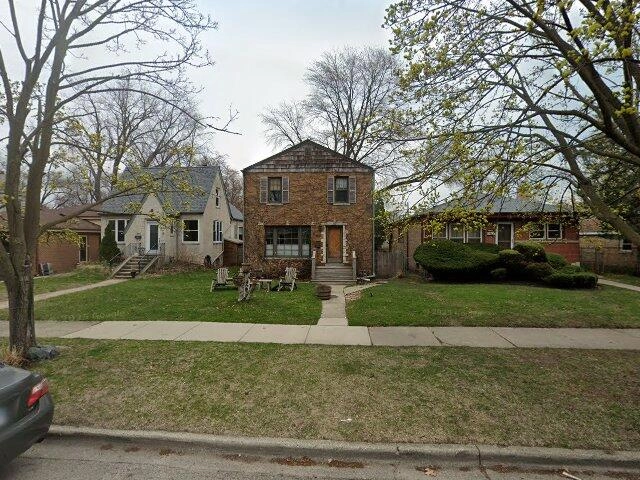 House image located at Syracuse, NY 13209