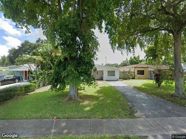 House image located at Miami, FL 33162