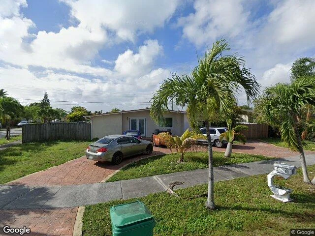 House image located at Miami, FL 33165