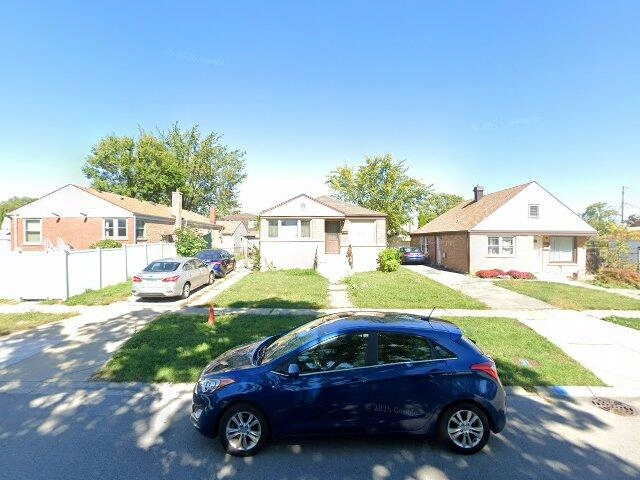 House image located at Schiller Park, IL 60176