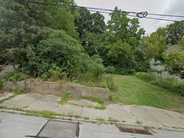 House image located at Cincinnati, OH 45214
