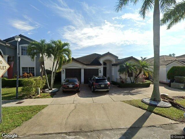 House image located at Miami, FL 33193