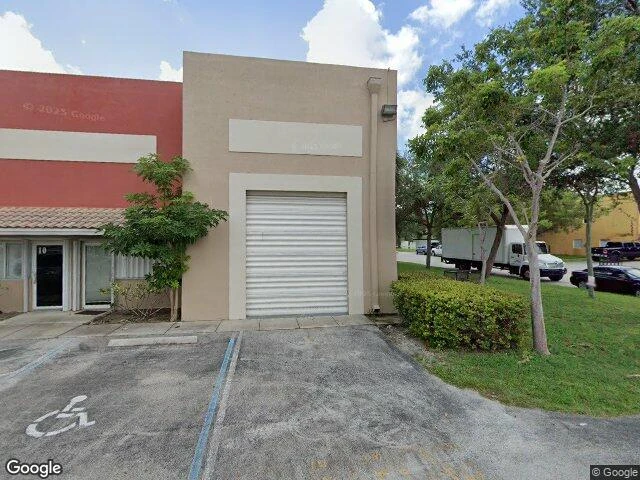 House image located at Miami, FL 33186