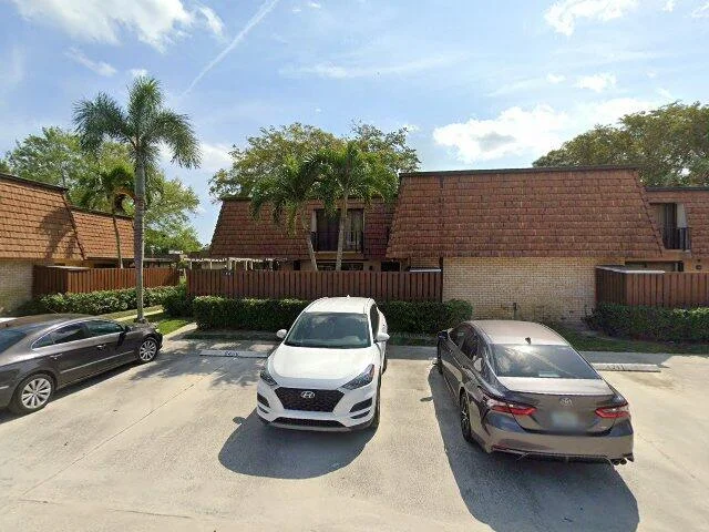 House image located at Lake Worth, FL 33463