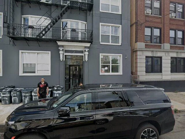 House image located at Newark, NJ 07114