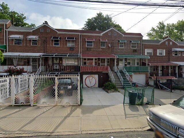 House image located at Bronx, NY 10469