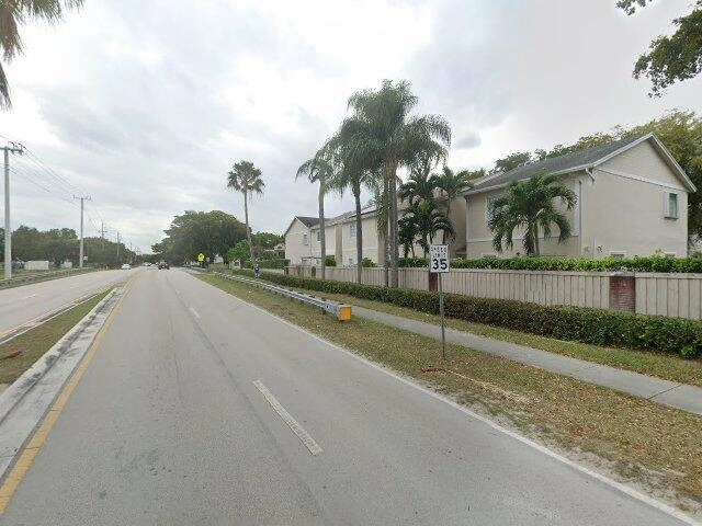 House image located at Miami, FL 33186