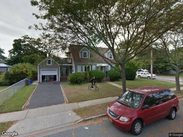 House image located at Freeport, NY 11520