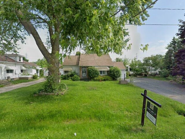 House image located at Mount Morris, MI 48458