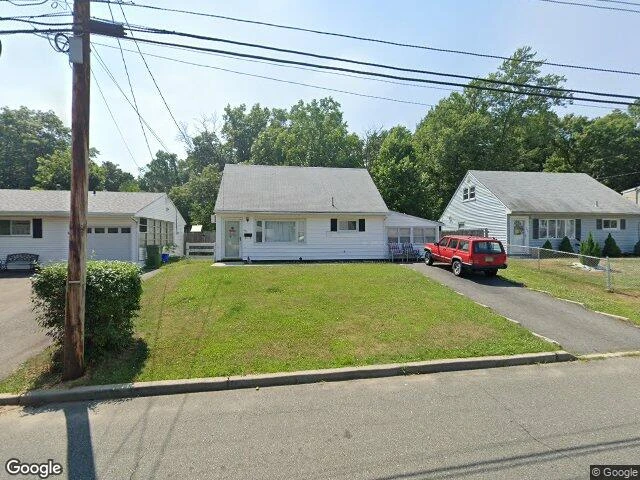 House image located at Parlin, NJ 08859