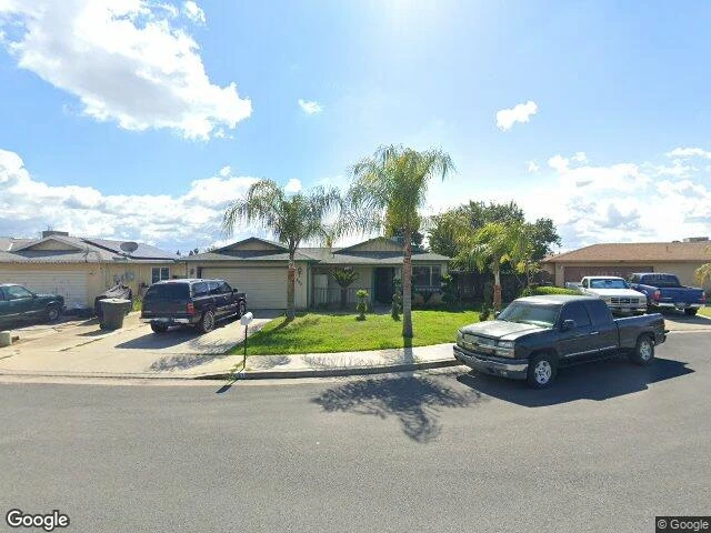 House image located at Porterville, CA 93257