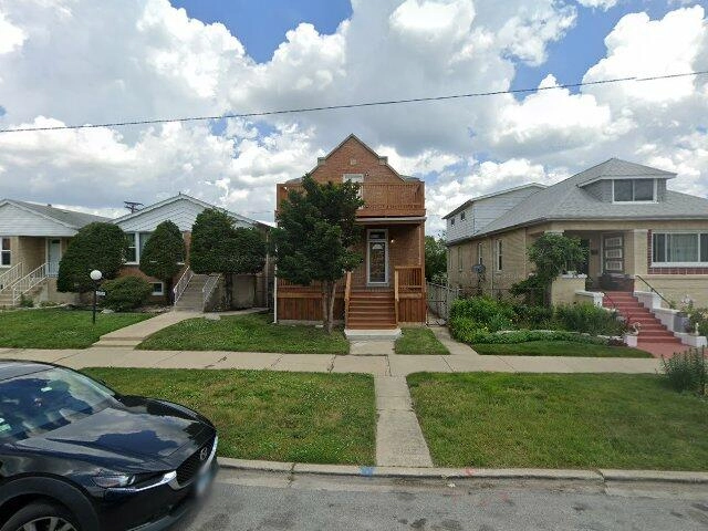 House image located at Chicago, IL 60617