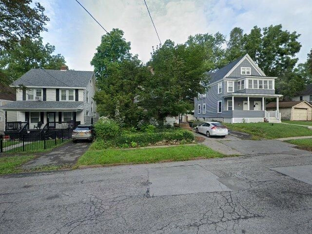 House image located at Syracuse, NY 13207