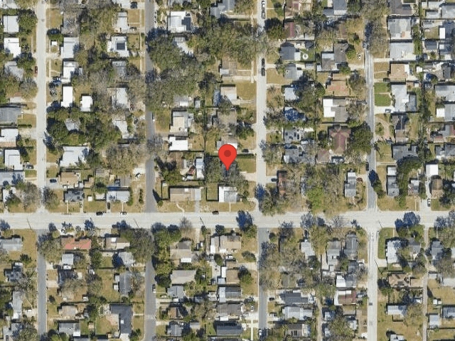House image located at Saint Petersburg, FL 33713